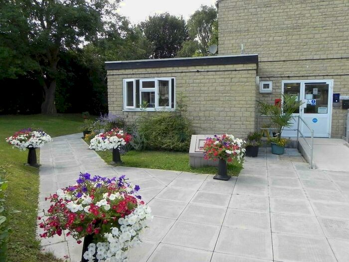 1 Bedroom Flat To Rent In Carver Court, Empingham Road, PE9