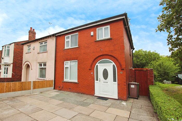 3 Bedroom Semi-Detached House To Rent In Clipsley Lane, Haydock, WA11