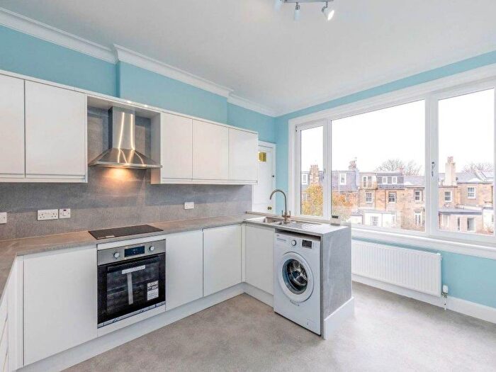 4 Bedroom Flat To Rent In Meggetland Terrace, Craiglockhart, Edinburgh, EH14