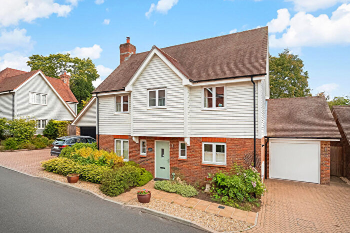 3 Bedroom Detached House For Sale In Cherry Tree Lane, Ewhurst, Cranleigh, Surrey, GU6