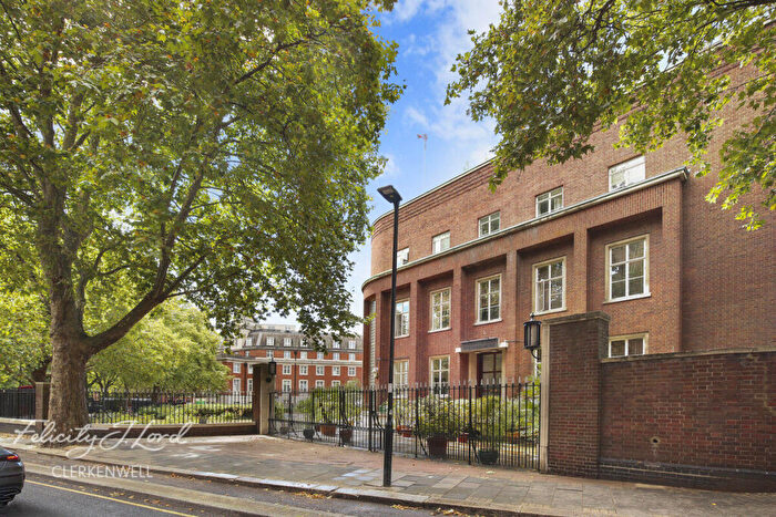 2 Bedroom Apartment For Sale In Rosebery Avenue, London, EC1R