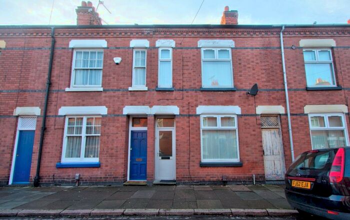 4 Bedroom Terraced House To Rent In Hartopp Road, Clarendon Park, Leicester, LE2
