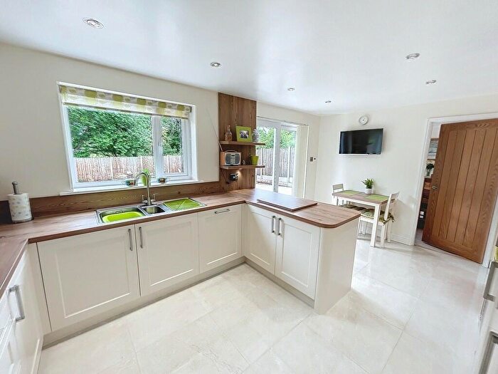 4 Bedroom Detached House For Sale In High Bank, Heapey, PR6