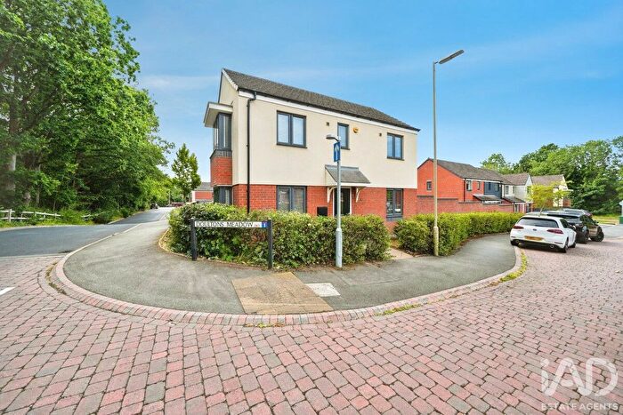 3 Bedroom Detached House For Sale In Doultons Meadow, Netherton, Dudley, DY2