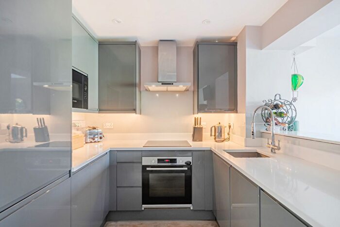 3 Bedroom Detached House To Rent In Riverview Gardens, Cobham, KT11