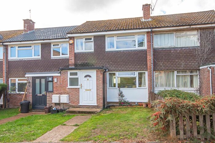 3 Bedroom Terraced House For Sale In Woodgreen Walk, Calmore, SO40