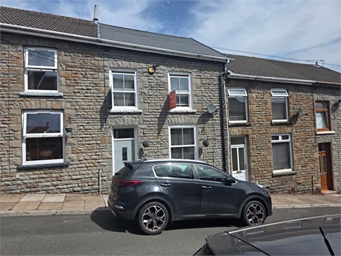 3 Bedroom Terraced House For Sale In Co-Operative Street, Ton Pentre, Pentre, CF41