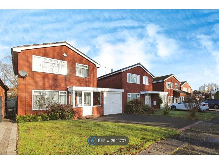 3 Bedroom Detached House To Rent In Greenside, Birmingham, B17