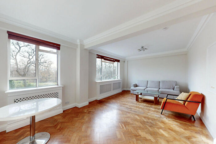 2 Bedroom Apartment To Rent In Primrose Court, - Prince Albert Road, St John's Wood, London, NW8