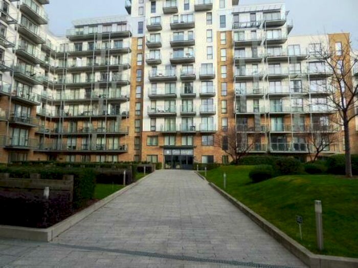 1 Bedroom Apartment To Rent In Ceram Court, Seven Sea Gardens, Bow, E3