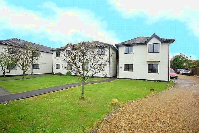 1 Bedroom Apartment To Rent In Bell Court, East Hanningfield Road, Rettendon Common, Chelmsford, CM3