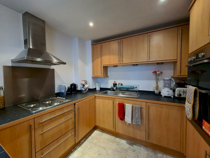1 Bedroom Apartment To Rent In Endeavour Court, Ocean Village, Southampton, SO14