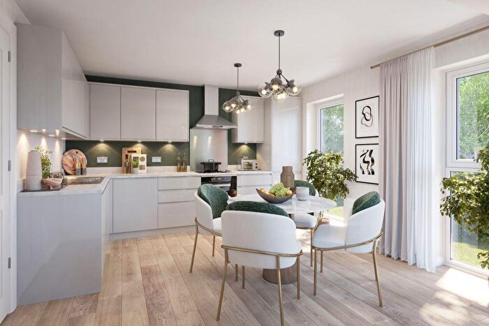 3 Bedroom Detached House For Sale In Mill Lane, Swindon, SN1