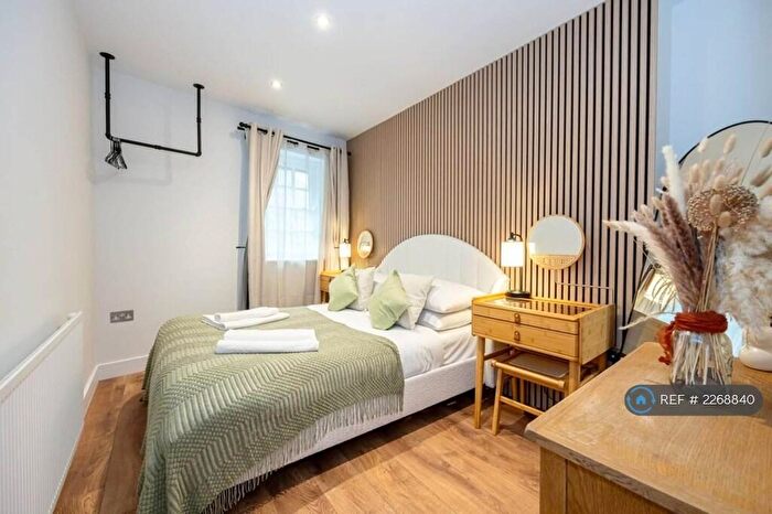 2 Bedroom Detached House To Rent In Blackburne Place, Liverpool, L8