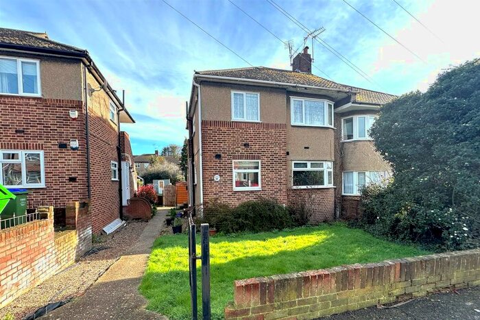 2 Bedroom Maisonette To Rent In Downbank Avenue, Bexleyheath, DA7