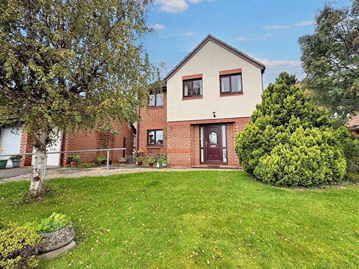 4 Bedroom Detached House For Sale In Bryn Castell, Abergele, LL22