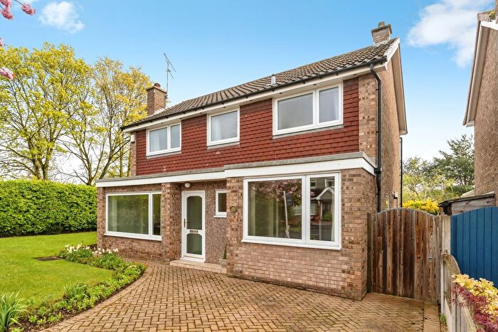 3 Bedroom Detached House For Sale In Wetherby Way, Little Sutton, Ellesmere Port, Cheshire, CH66