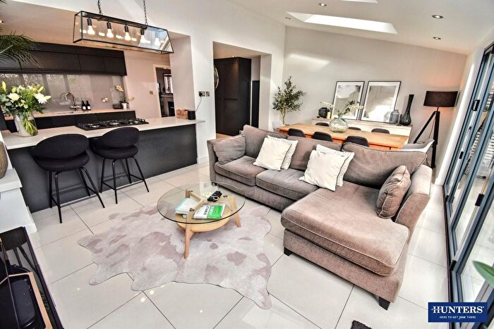 3 Bedroom Detached House For Sale In Geary Close, Narborough, Leicester, LE19