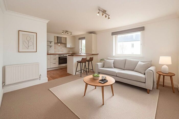 1 Bedroom Flat For Sale In King Street, Canterbury, CT1