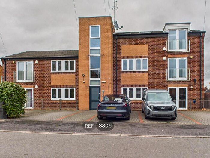 2 Bedroom Property To Rent In Sherbrook Road, Daybrook, Nottingham, NG5