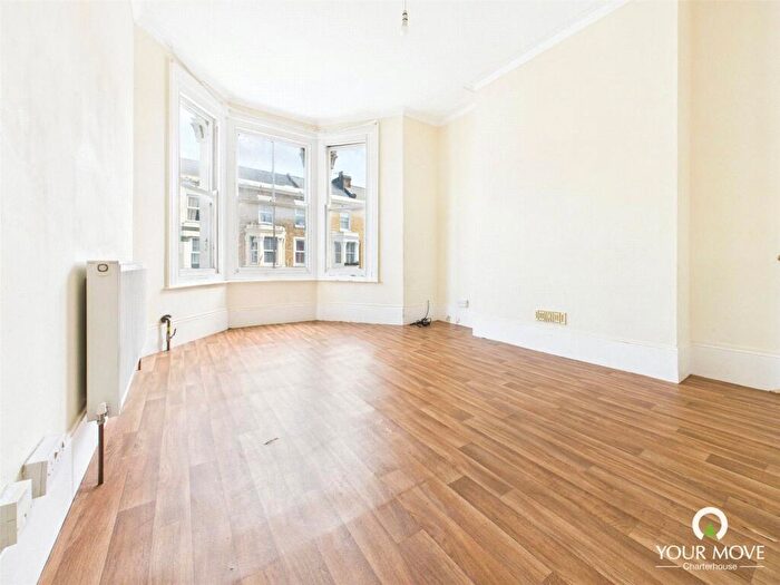 2 Bedroom Flat To Rent In Gordon Road, Cliftonville, Margate, Kent, CT9