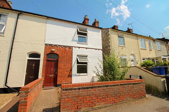 2 Bedroom End Of Terrace House To Rent In Granby Street, Newmarket, CB8