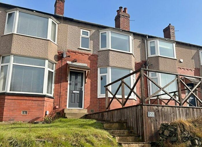 2 Bedroom Terraced House For Sale In Willowfield Terrace, Halifax, HX2