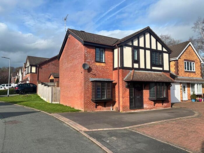 4 Bedroom Detached House For Sale In Shelley Drive, Cheadle, ST10