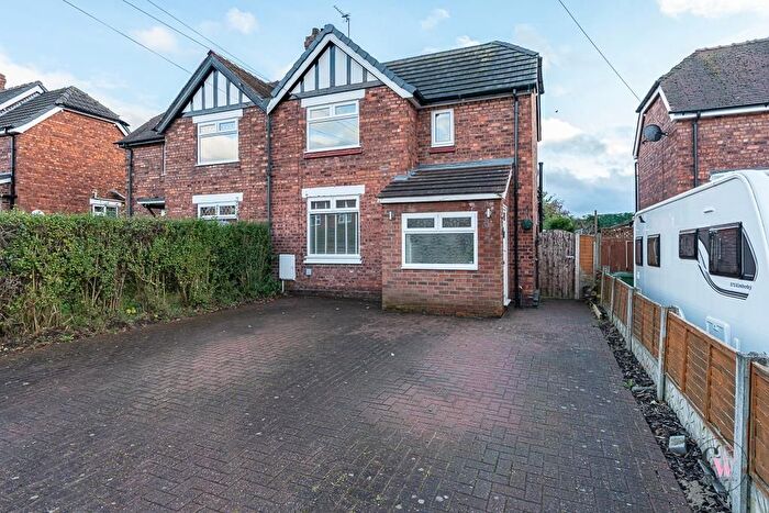 3 Bedroom Semi Detached House For Sale In Park Avenue, Winsford, CW7