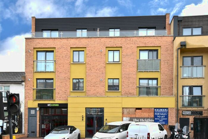 2 Bedroom Flat To Rent In Rushey Green, Catford, London, SE6