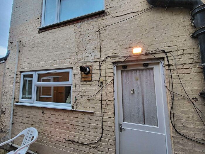 1 Bedroom Flat To Rent In Stanley Street, LU1