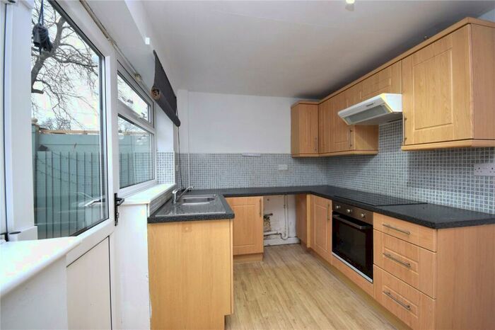3 Bedroom Town House To Rent In The Poplars, Guiseley, Leeds, West Yorkshire, LS20