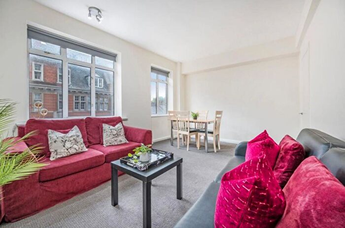 2 Bedroom Flat To Rent In Euston Road, London, NW1