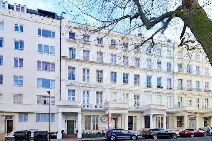 Studio To Rent In Leinster Gardens, Bayswater, W2