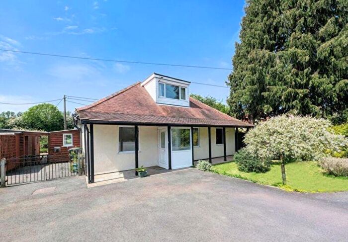 3 Bedroom Chalet For Sale In Dinmore, Hereford, HR4