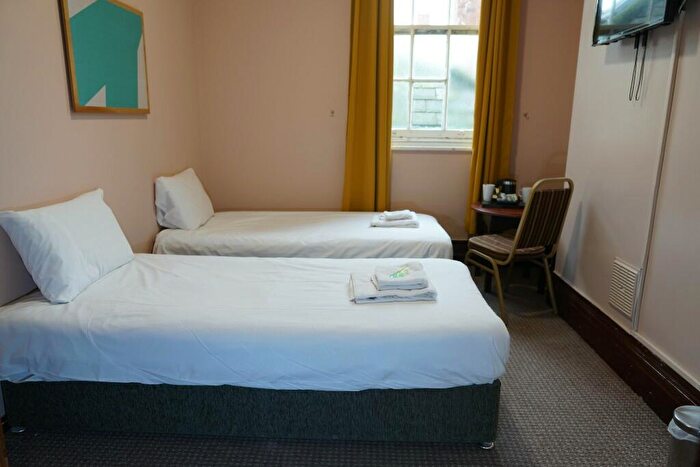 1 Bedroom Serviced Apartments To Rent In Market Place, Kettering, Northamptonshire, NN16