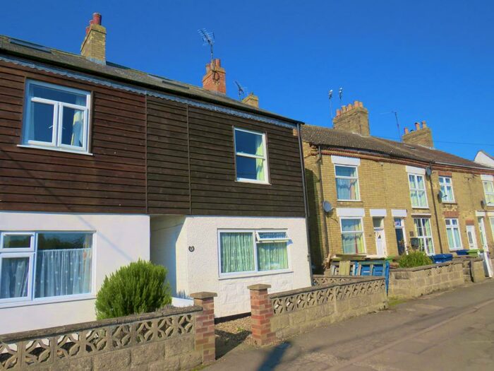 2 Bedroom House To Rent In Nene Parade, March, PE15