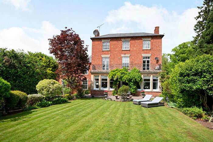 8 Bedroom Detached House For Sale In Clifford Mill House, Little Houghton, Northampton, NN7