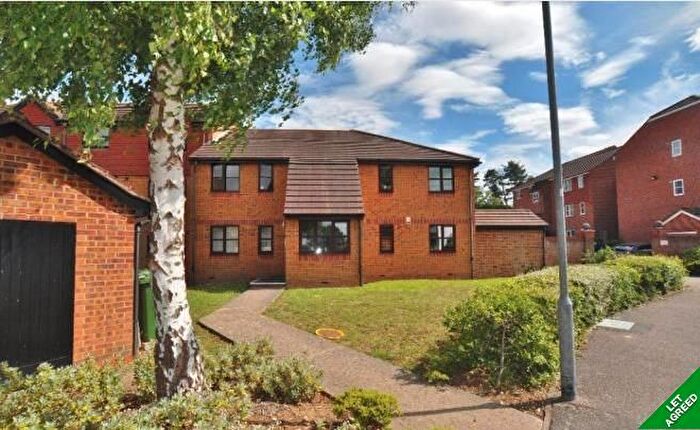 1 Bedroom Flat To Rent In Marmet Avenue, Letchworth Garden City, SG6