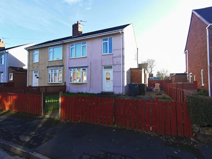 3 Bedroom Semi Detached House To Rent In Glenfield Road, Longbenton, Newcastle Upon Tyne, NE12