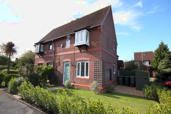 1 Bedroom End Of Terrace House To Rent In Barton Drive, Hamble, Southampton, SO31