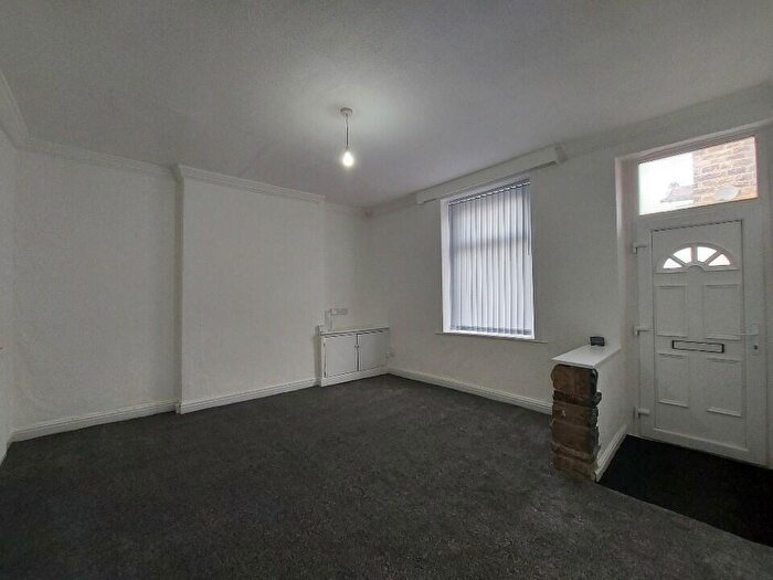 2 Bedroom Terraced House To Rent In Penistone Street, Burnley, BB12