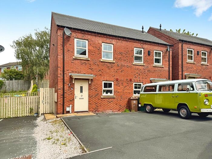 2 Bedroom Semi-Detached House For Sale In Rowan Drive, Midway, Swadlincote, Derbyshire, DE11