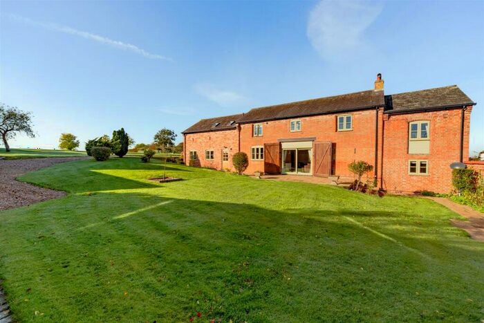 4 Bedroom Barn Conversion For Sale In Burrough End, Great Dalby, LE14