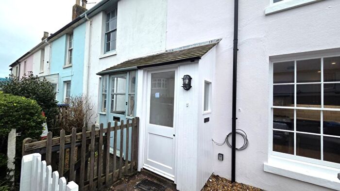 3 Bedroom Terraced House To Rent In North Road, Kingsdown, CT14