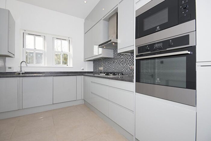 4 Bedroom Terraced House To Rent In Merrivale Square, Oxford, OX2