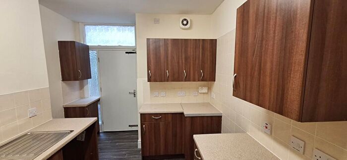 1 Bedroom Flat To Rent In Buchanan Street, Blackpool, FY1