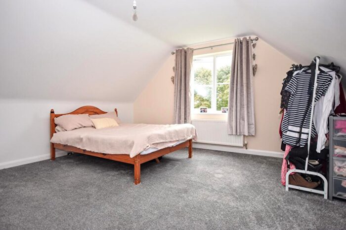 4 Bedroom Detached House For Sale In Warren Road, Saltfleet, LN11