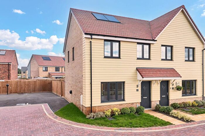 3 Bedroom Semi Detached House To Rent In Euphoria End, Newmarket, CB8