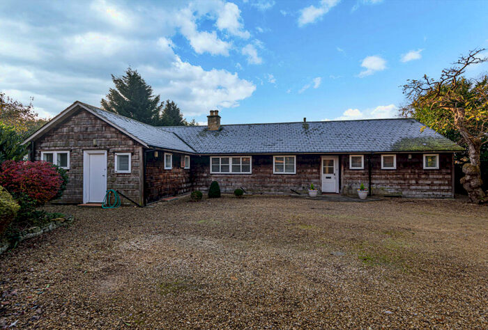 3 Bedroom Bungalow To Rent In Acacia Cottage, Kemerton, Tewkesbury, GL20